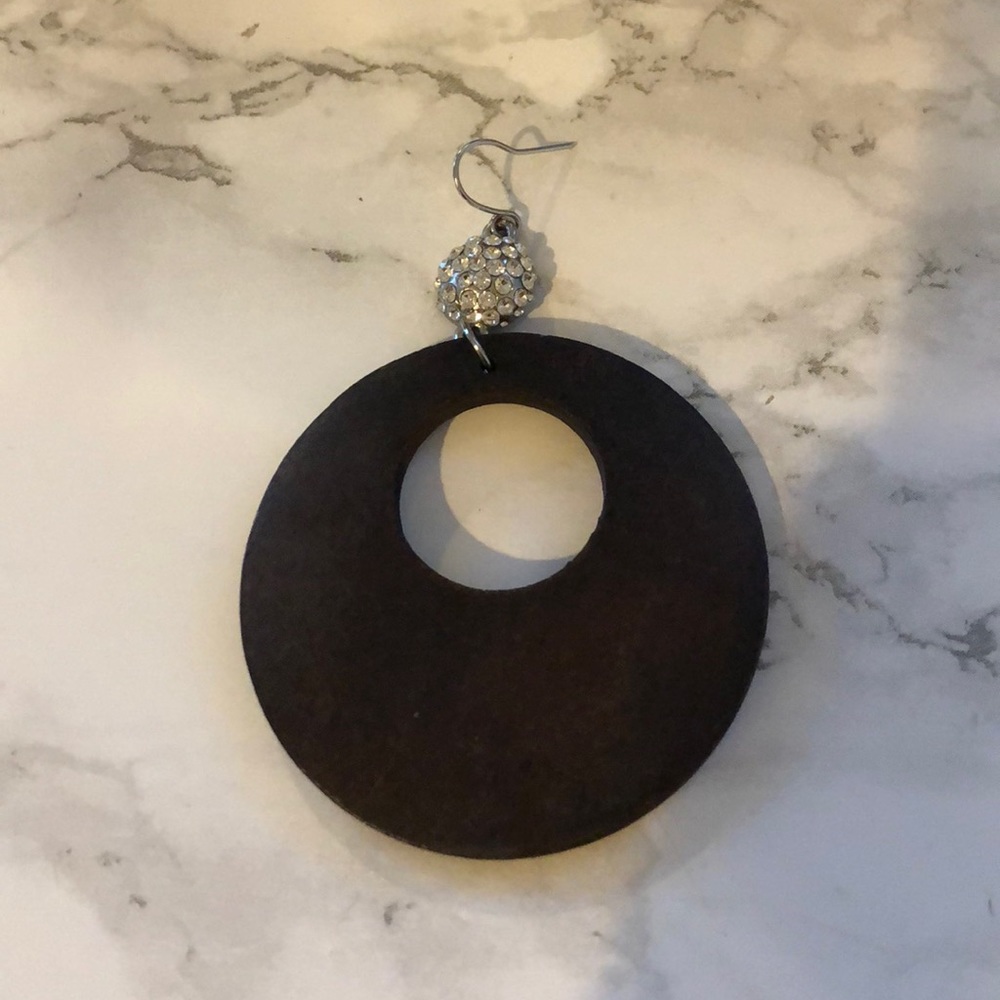 Earrings - Picture 3 of 3